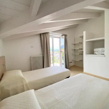 Ferienhaus Prestige Apt Lake Como *