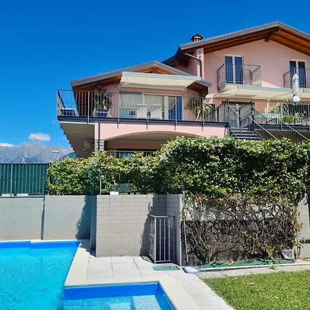 Prestige Apt Lake Como Prázdninový dům *