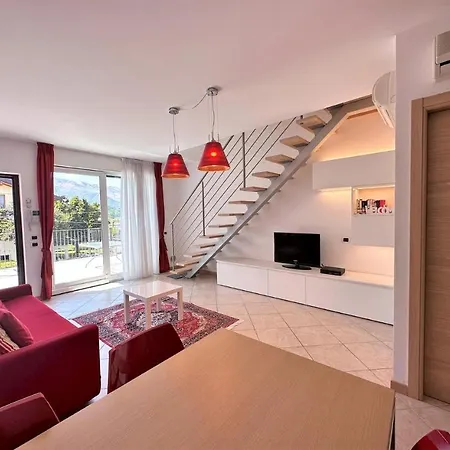 بيت للعطل Prestige Apt Lake Como